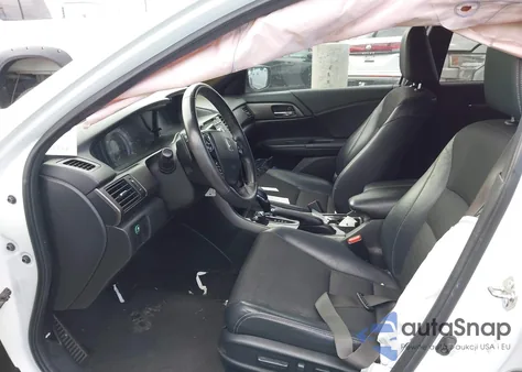 2016 Honda Accord Sport из США, поврежденный, VIN 1HGCR2F57GA180455